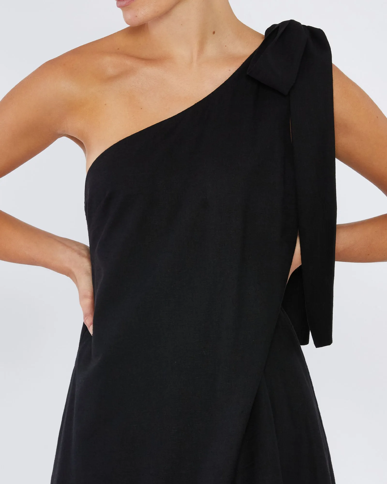 Aruba Linen One Shoulder Dress - Black