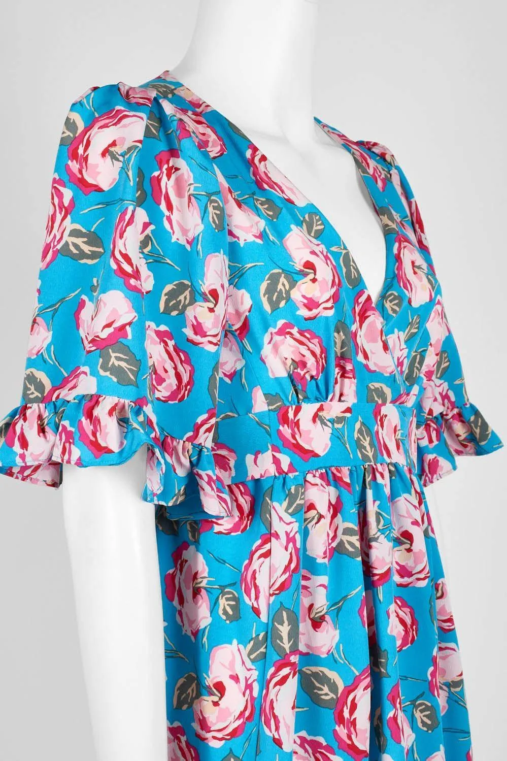 Betsey Johnson Tropical Blue Floral Short Sleeve Dress