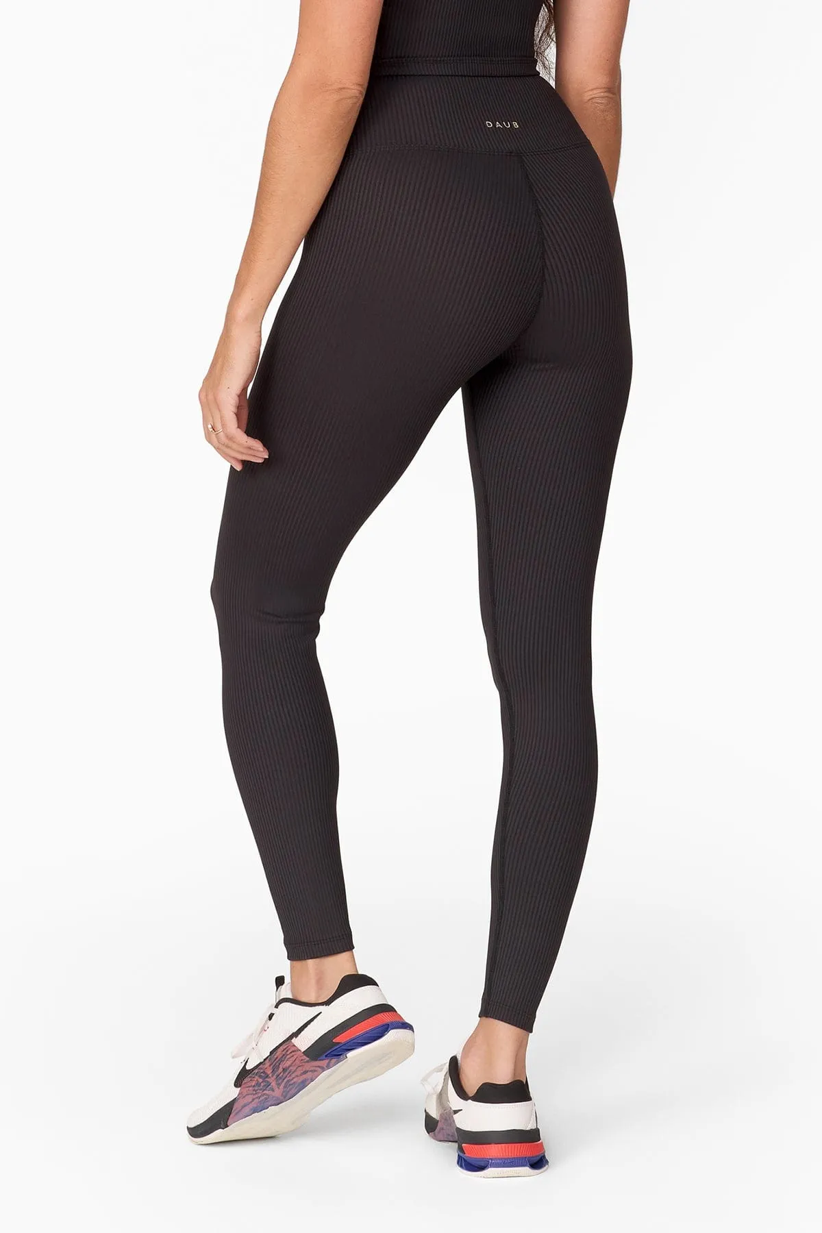 Campbell 7/8 Legging in Caviar