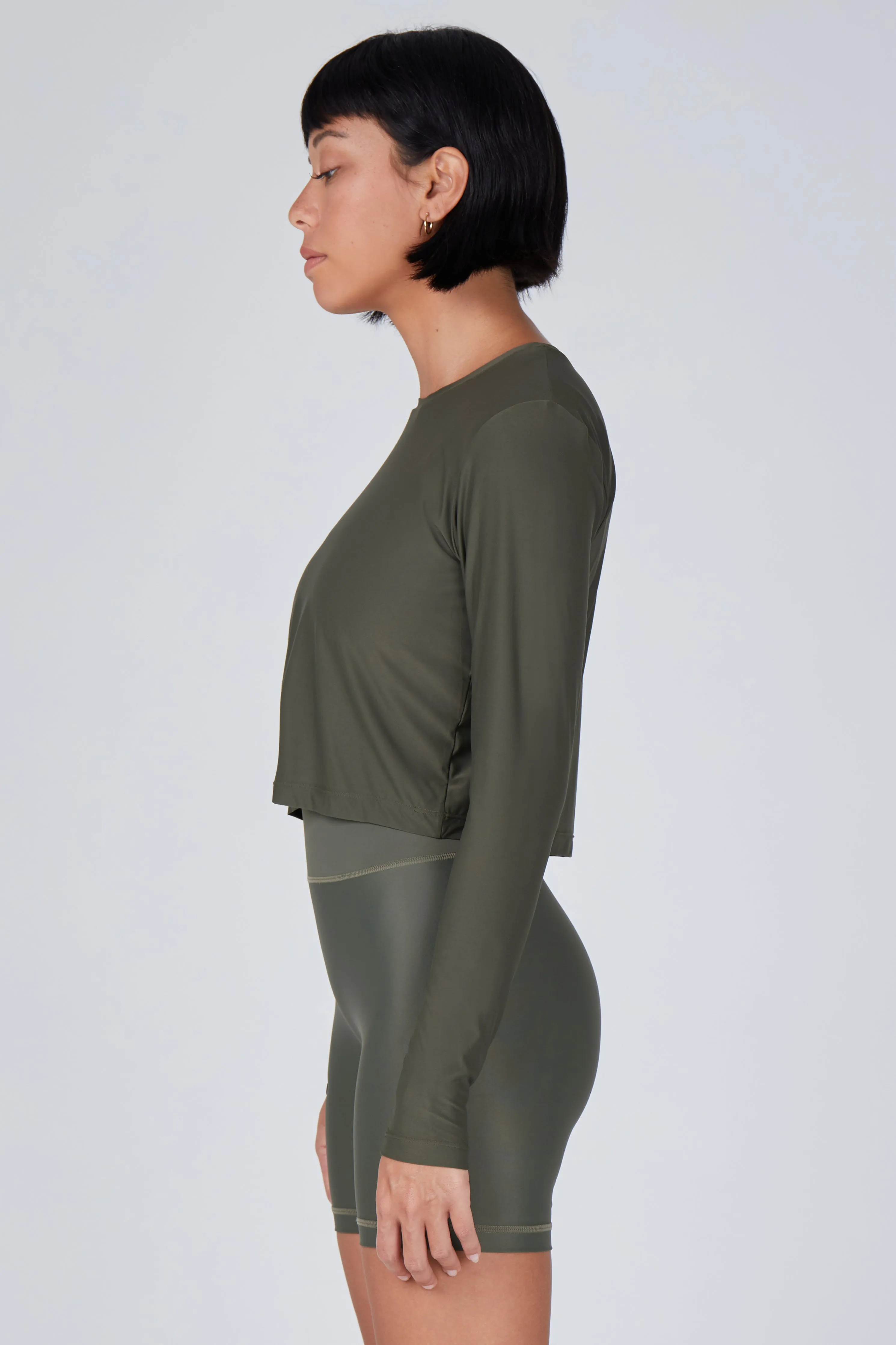 Elin Ultra Lightweight Long Sleeve Crop | Recycled Nylon | Olive