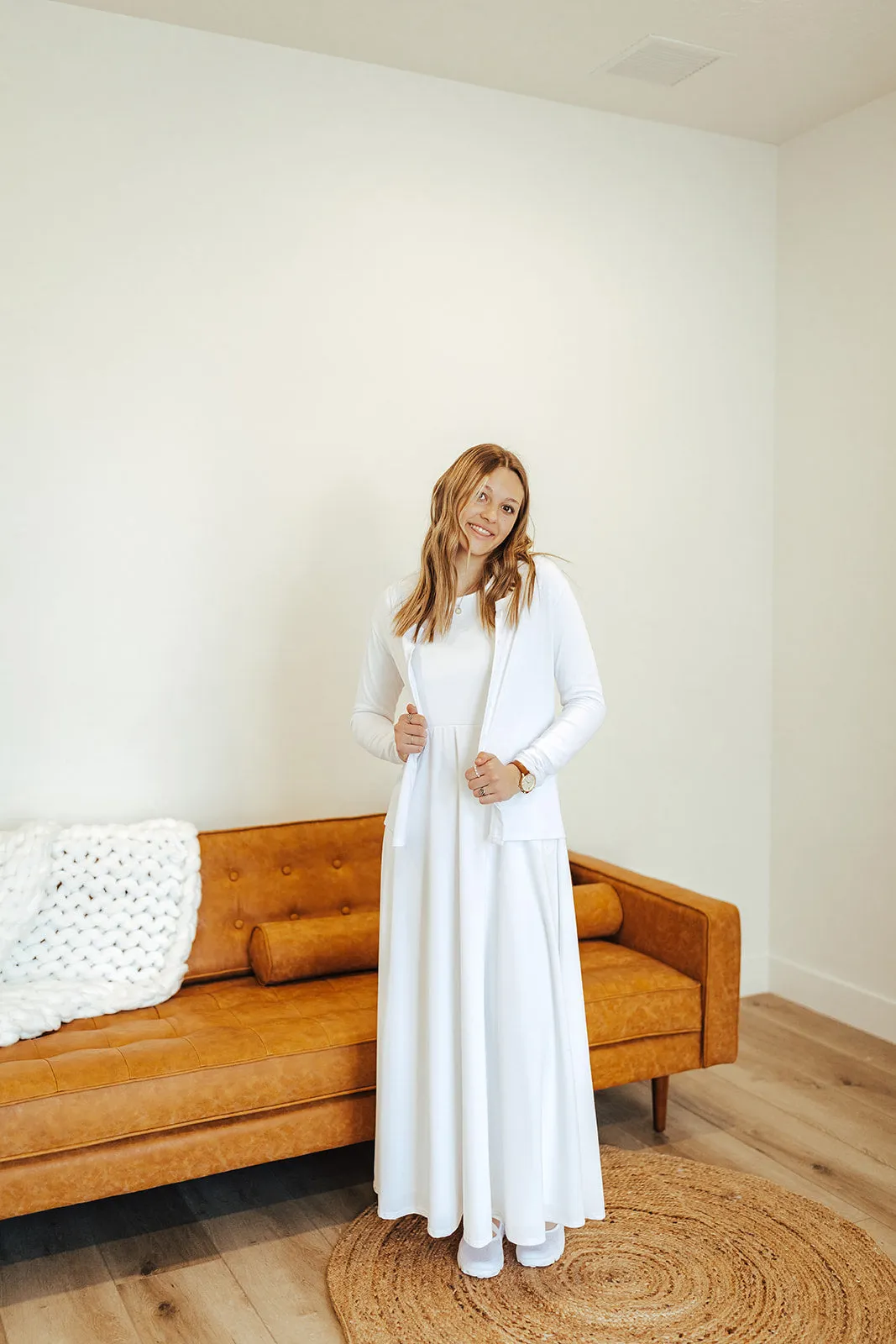 Elisabeth Cardigan White