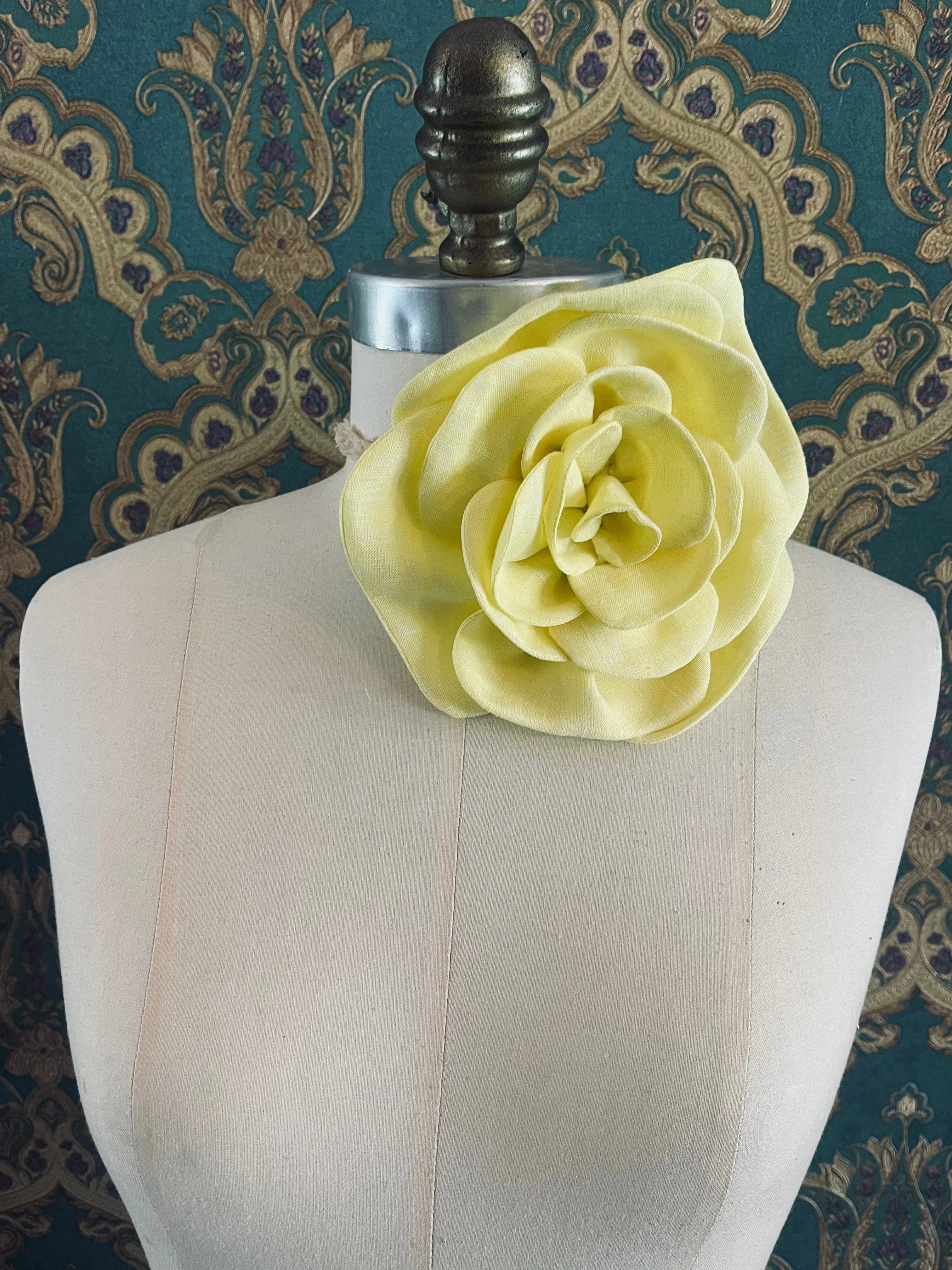 Florella Flower Choker - Large