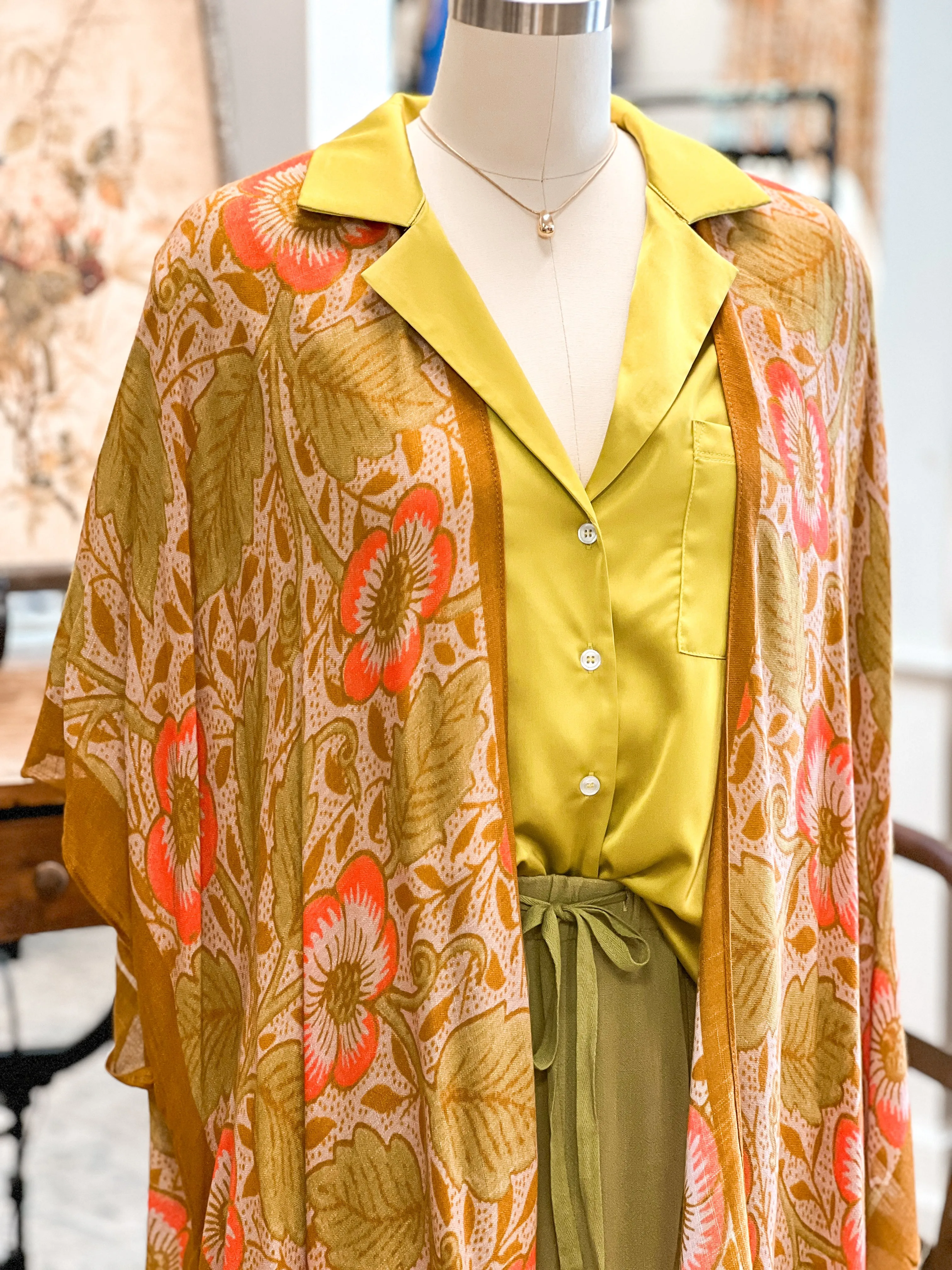 FLOWERY KIMONO, MUSTARD/CORAL