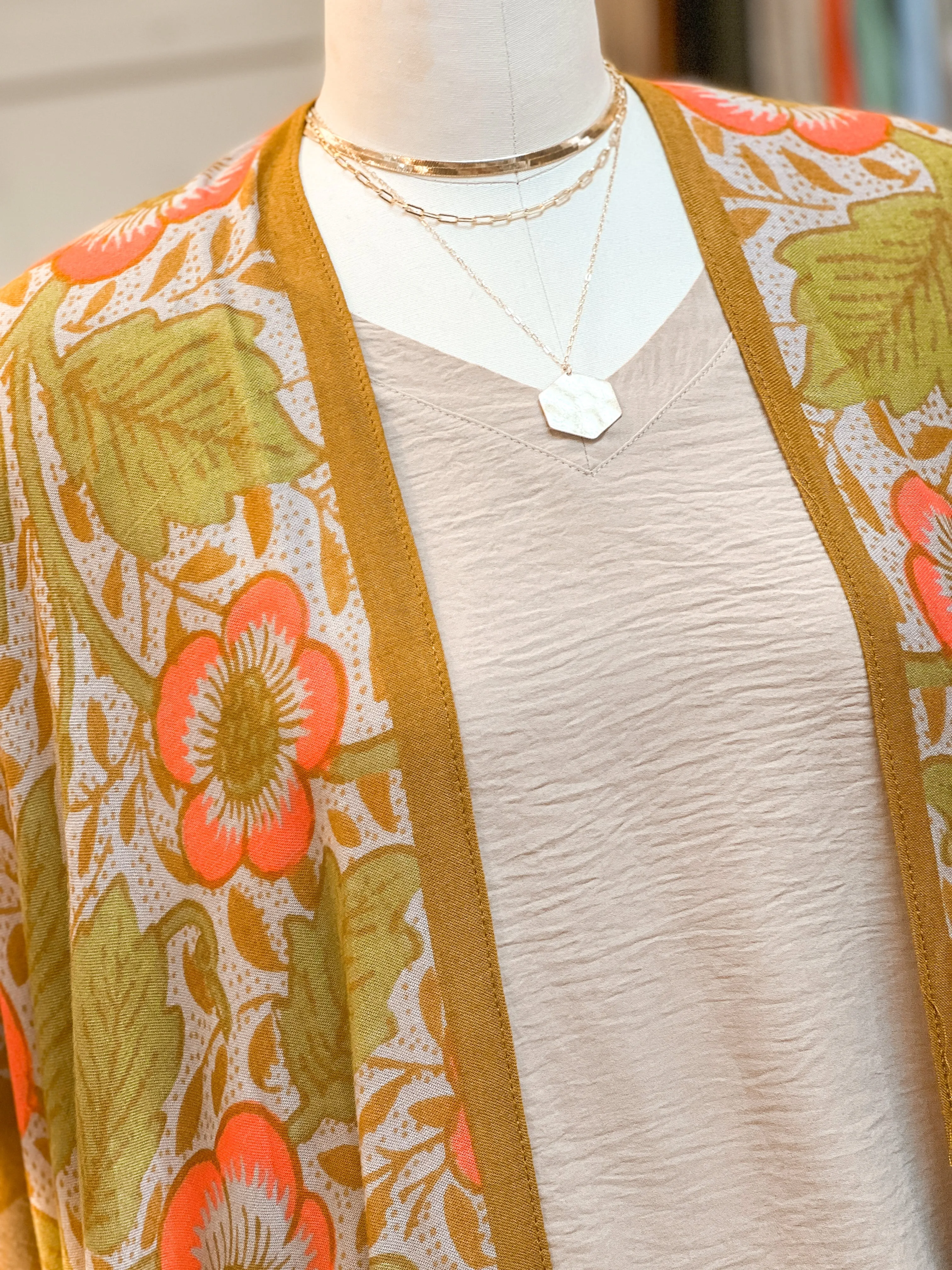 FLOWERY KIMONO, MUSTARD/CORAL