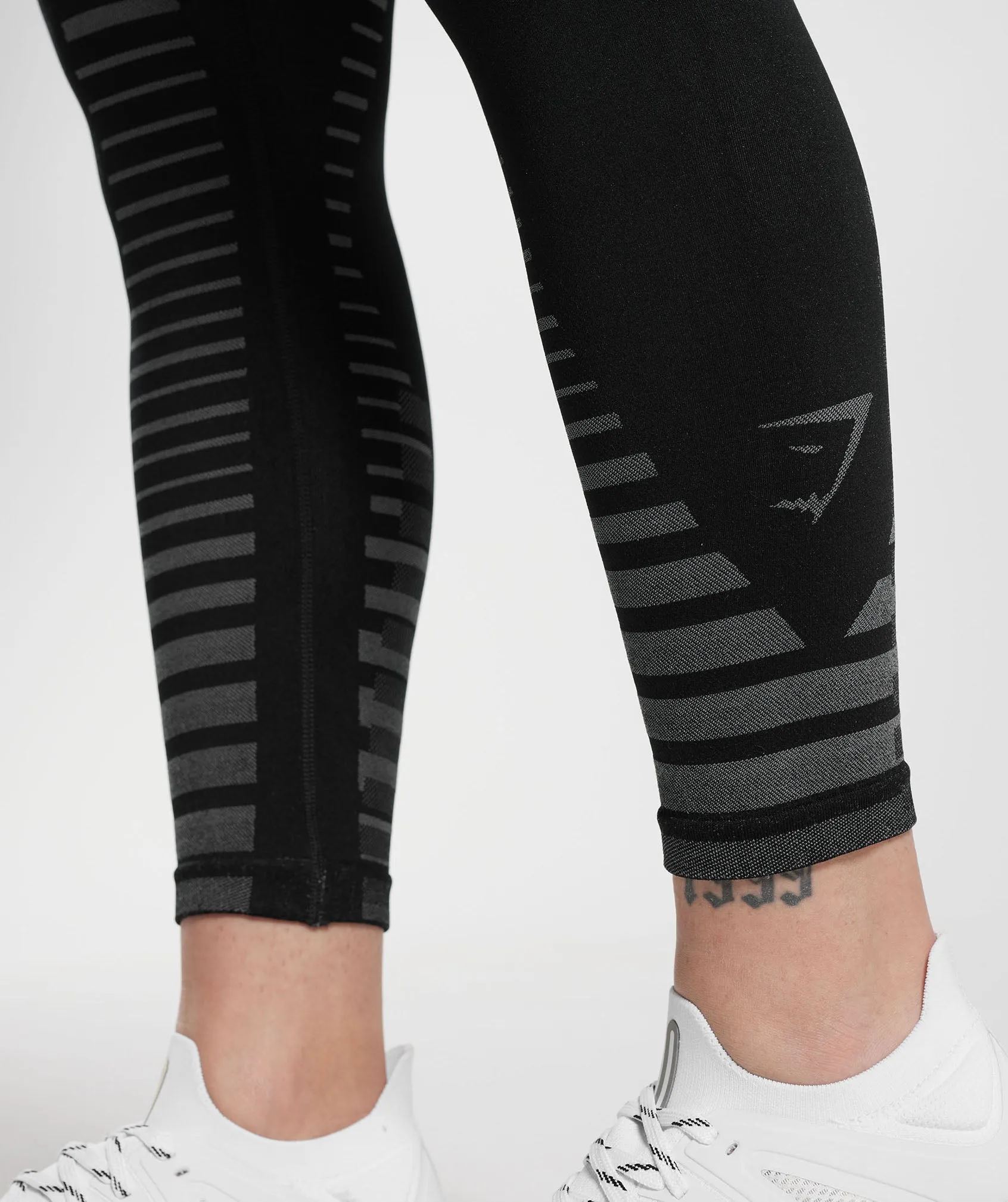 Gymshark Apex Limit Leggings - Black/Light Grey