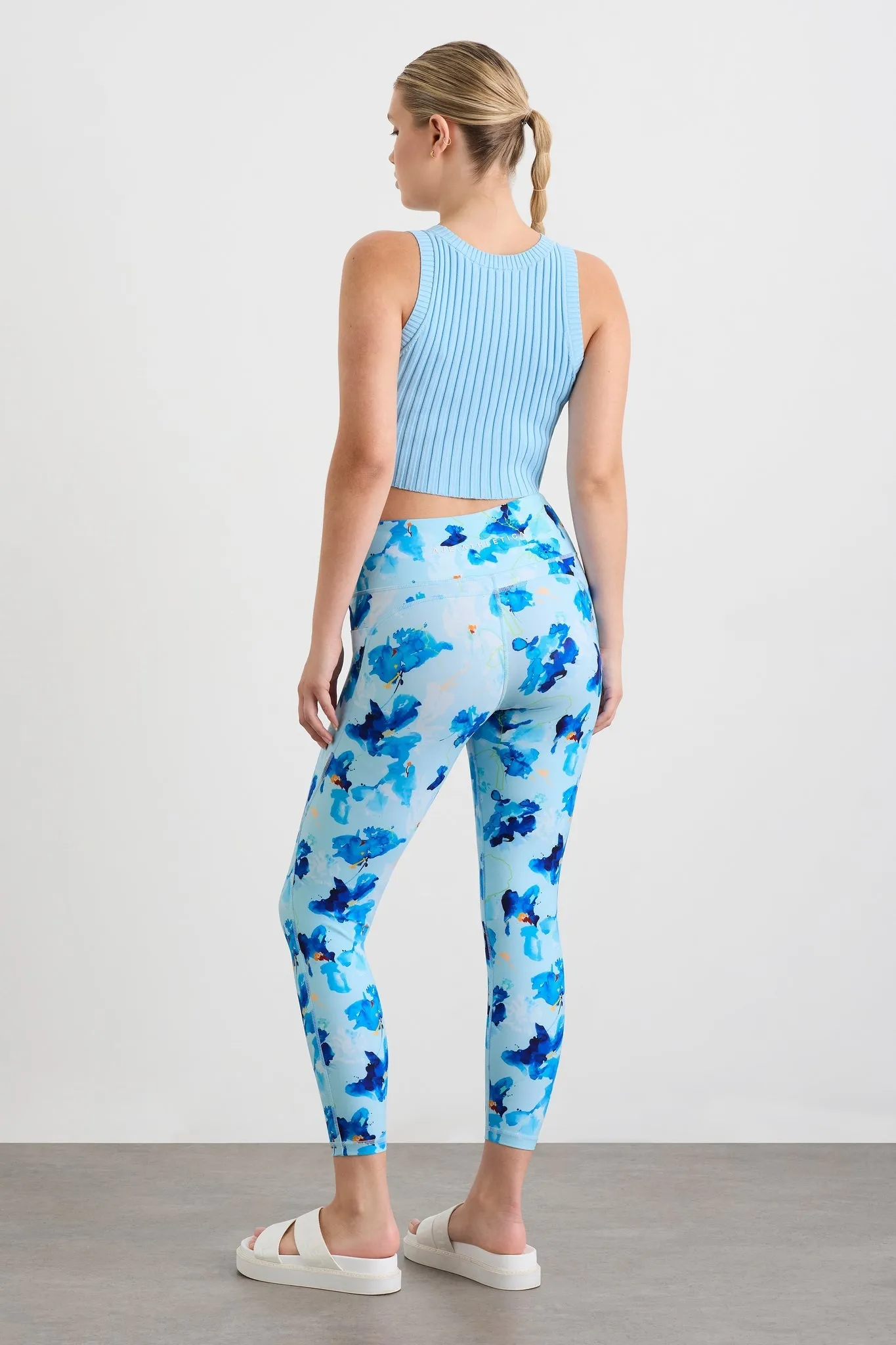 High Rise 7/8 Legging 203