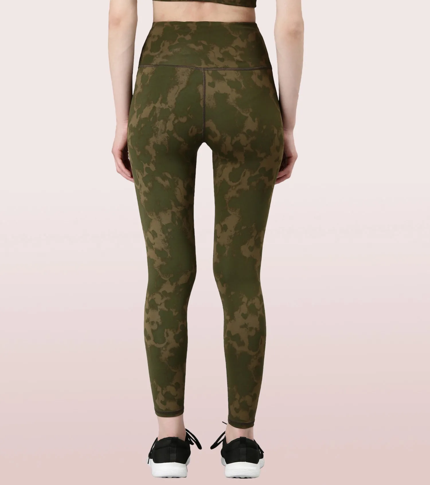 Hugged Leggings | High Waisted 7/8 Dry Fit Printed Leggings