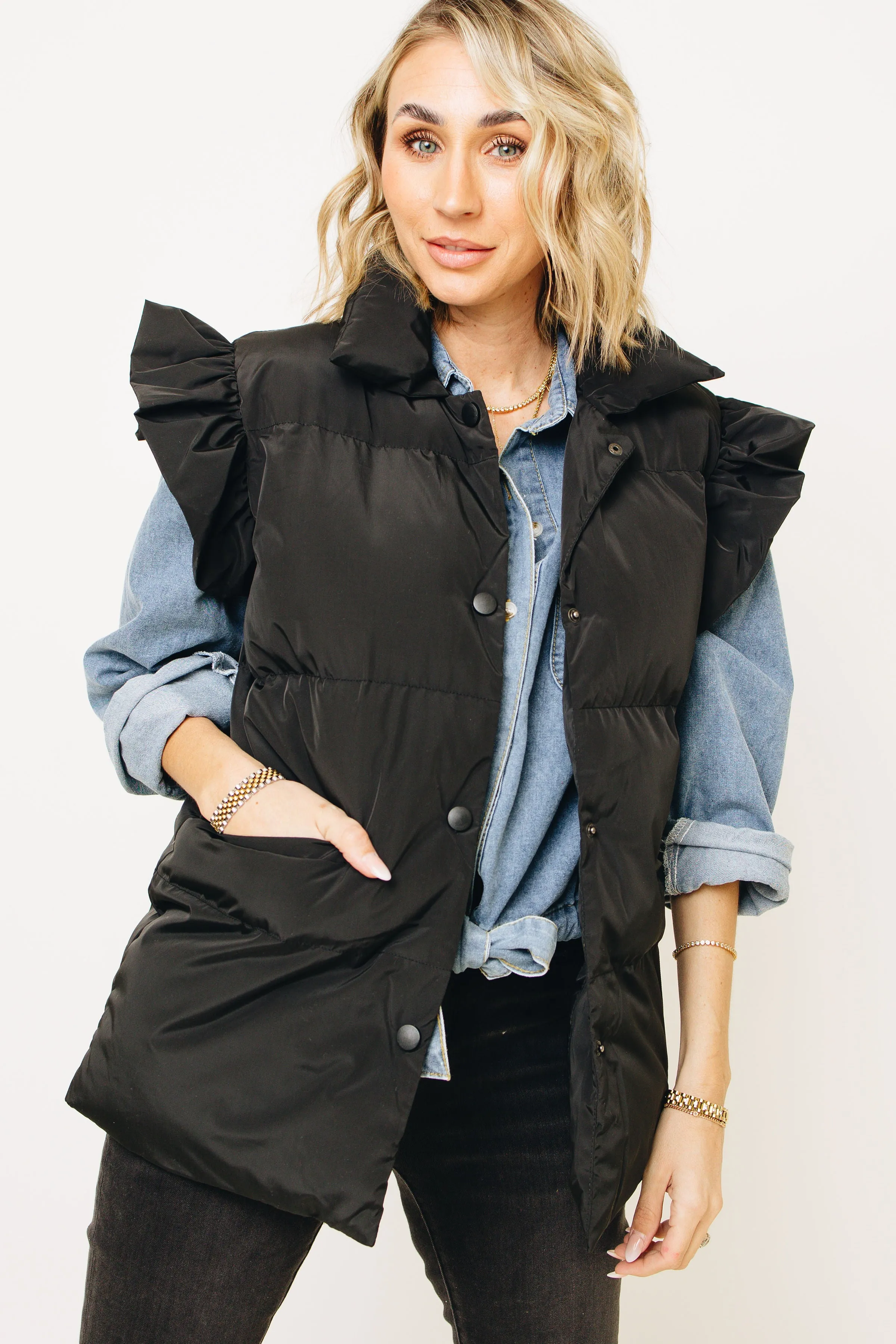 Ivy Exclusive - Ruffle Sleeve Vest In Black (S-3XL)