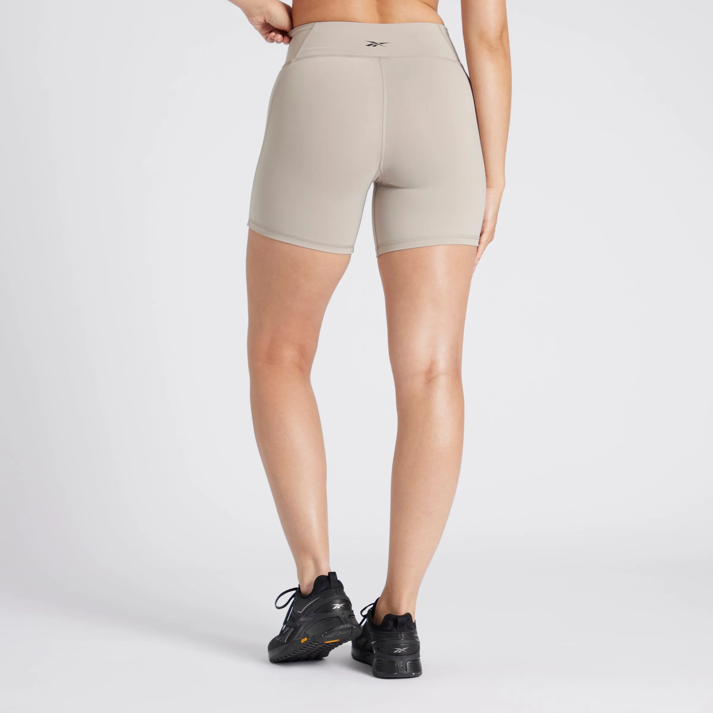 Lux Bootie Short Ash