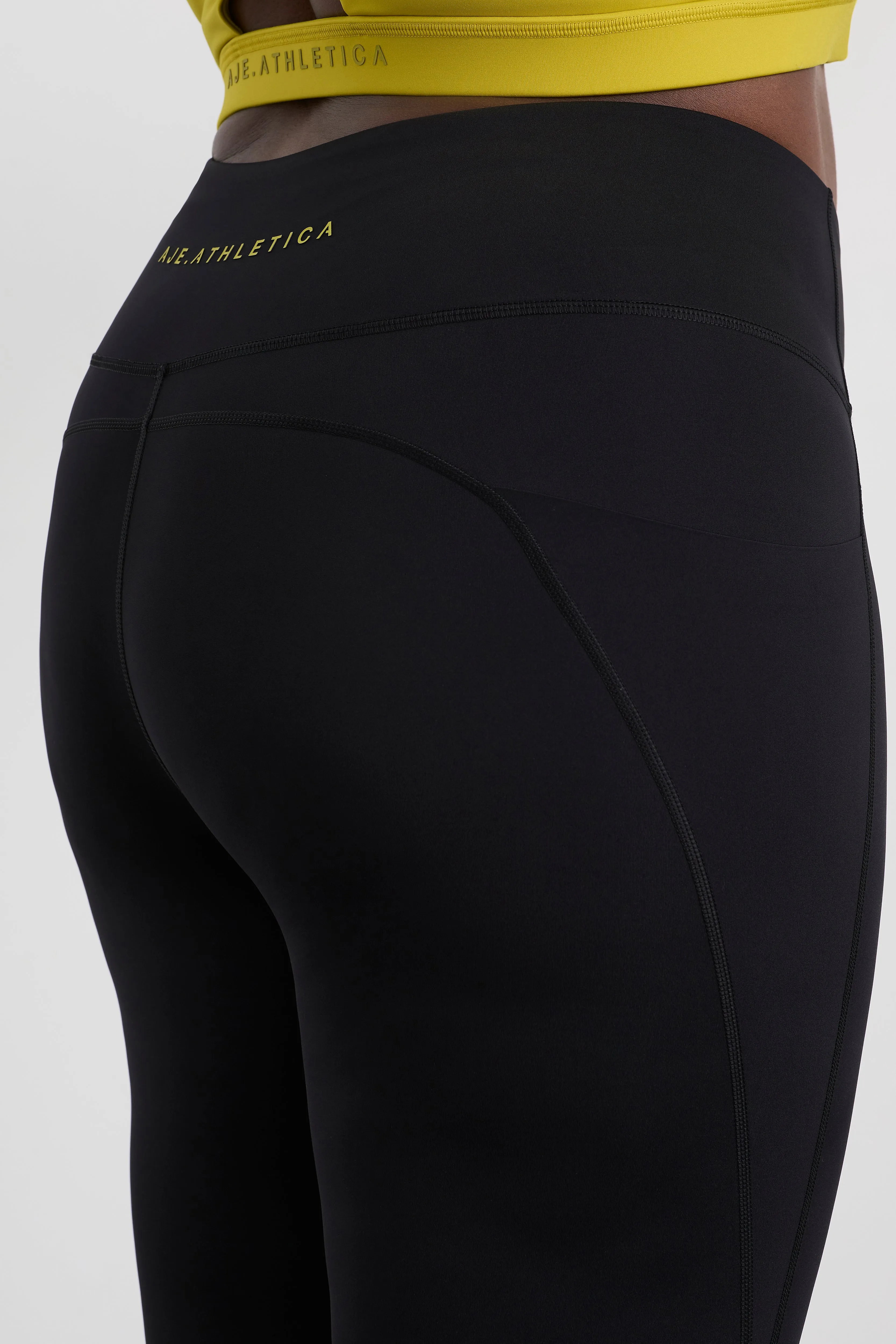 Perforated 7/8 Legging 227