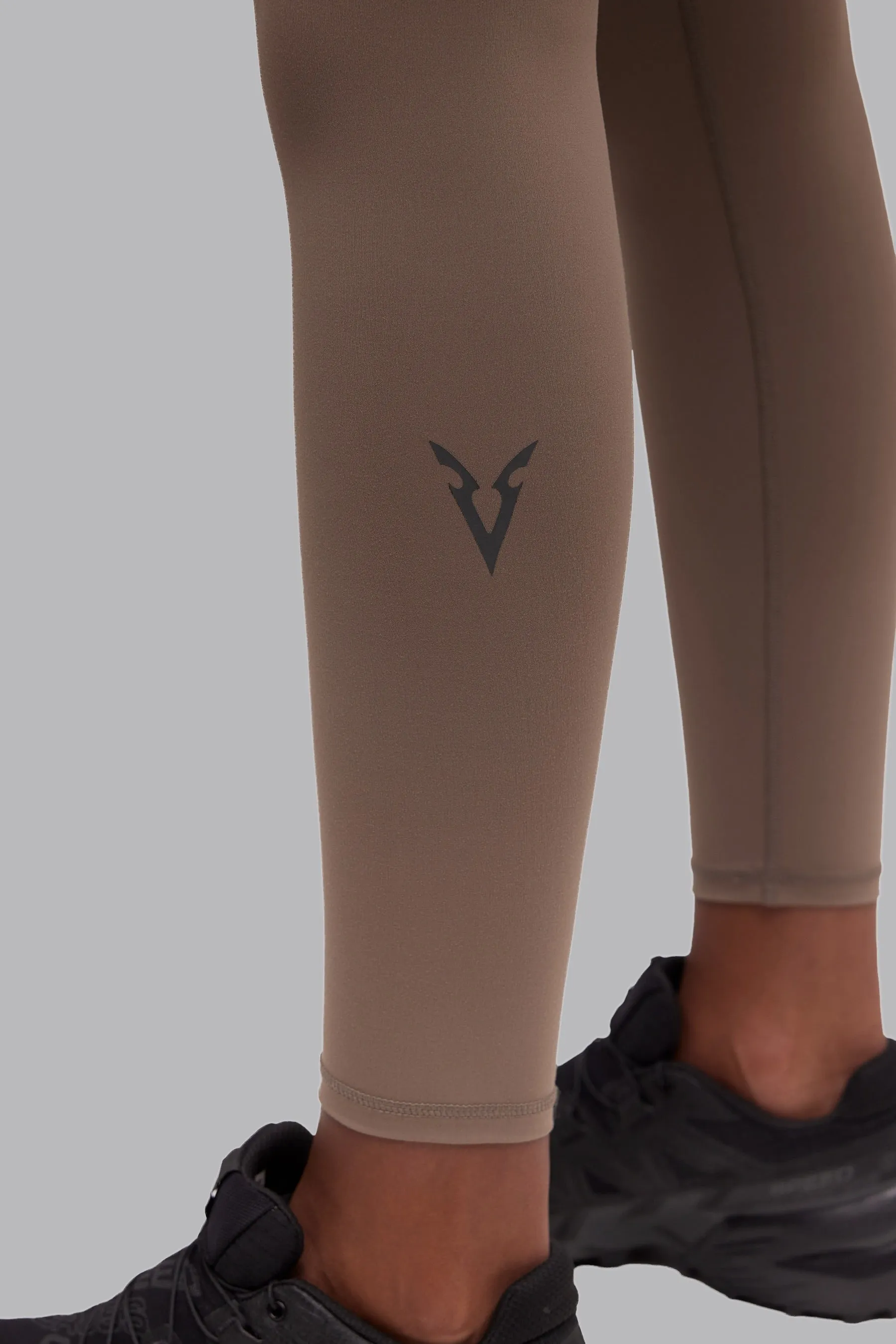 V_SCULPT® 7/8 LEGGINGS - Tan